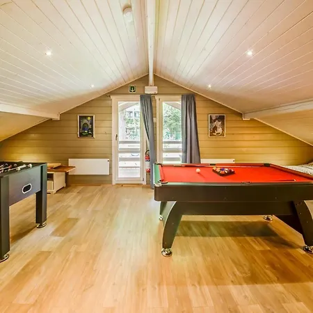 Chic With Wellness, Cleaning Included