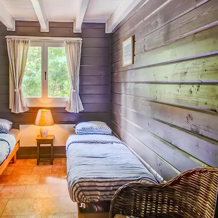 Chic With Wellness, Cleaning Included *