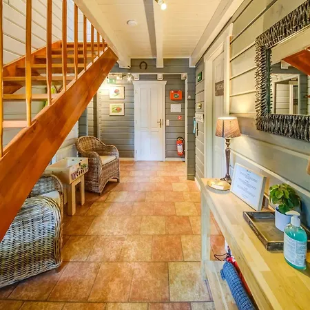 Chic With Wellness, Cleaning Included